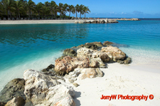 Curacao.jpg (22844 bytes)