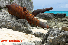 Bermuda.jpg (22844 bytes)